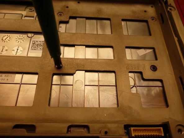 آموزش باز کردن کامل لپ تاپ