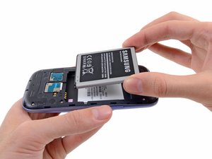 Installing Samsung Galaxy S III Battery