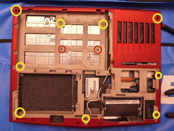 آموزش باز کردن کامل لپتاپ 77