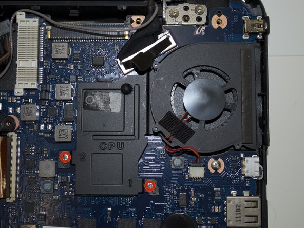 تعویض فن لپتاپ 4