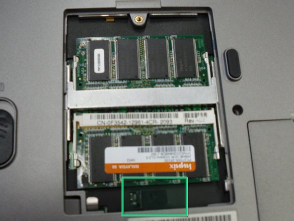 تعویض ال سی دی لپتاپ 0