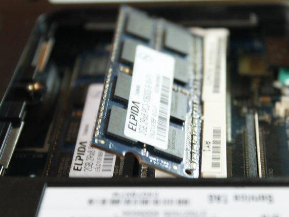 تعویض رم لپتاپ 3