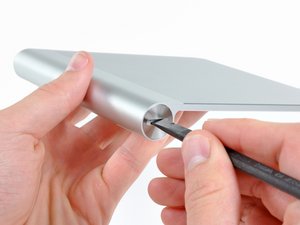 Installing Magic Trackpad Battery