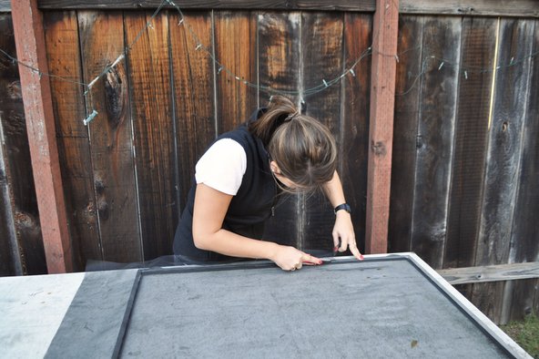 broken window screen repair