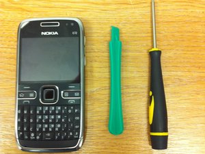 Nokia E72