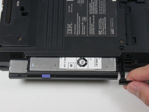 Installing IBM ThinkPad T30 Optical Drive