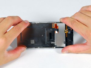 Installing iPhone 3G Display