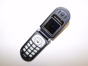 Motorola V180
