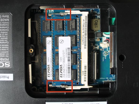 تعویض رم لپتاپ 4