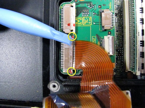 کشیدن 2 کلید سفید به سمت راست