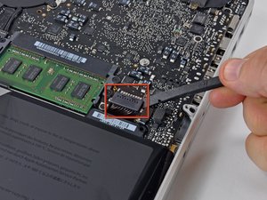 Macbook Pro 13 Unibody Mid 10 バッテリー交換 Ifixit リペアガイド