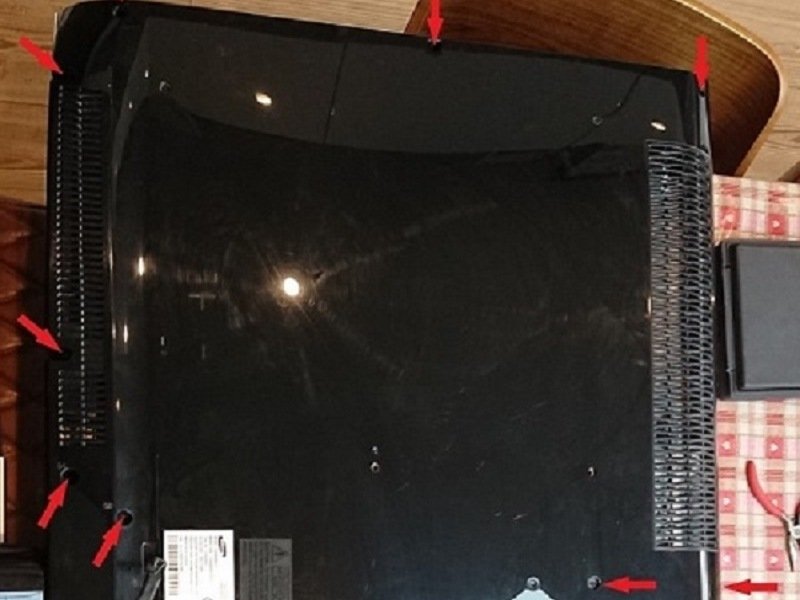 Samsung LE40 LED TV Cooling fan Replacement iFixit Repair Guide