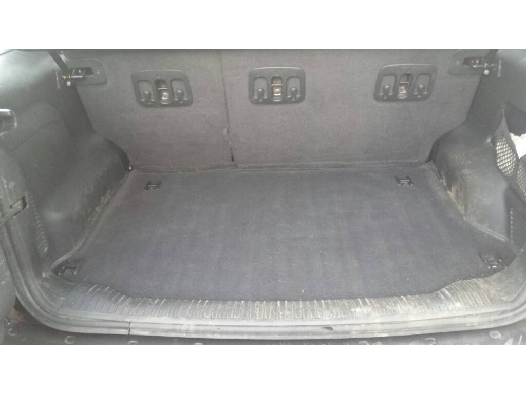 20022007 Jeep Liberty fuel pipes on tank Replacement (2002, 2003, 2004, 2005, 2006, 2007