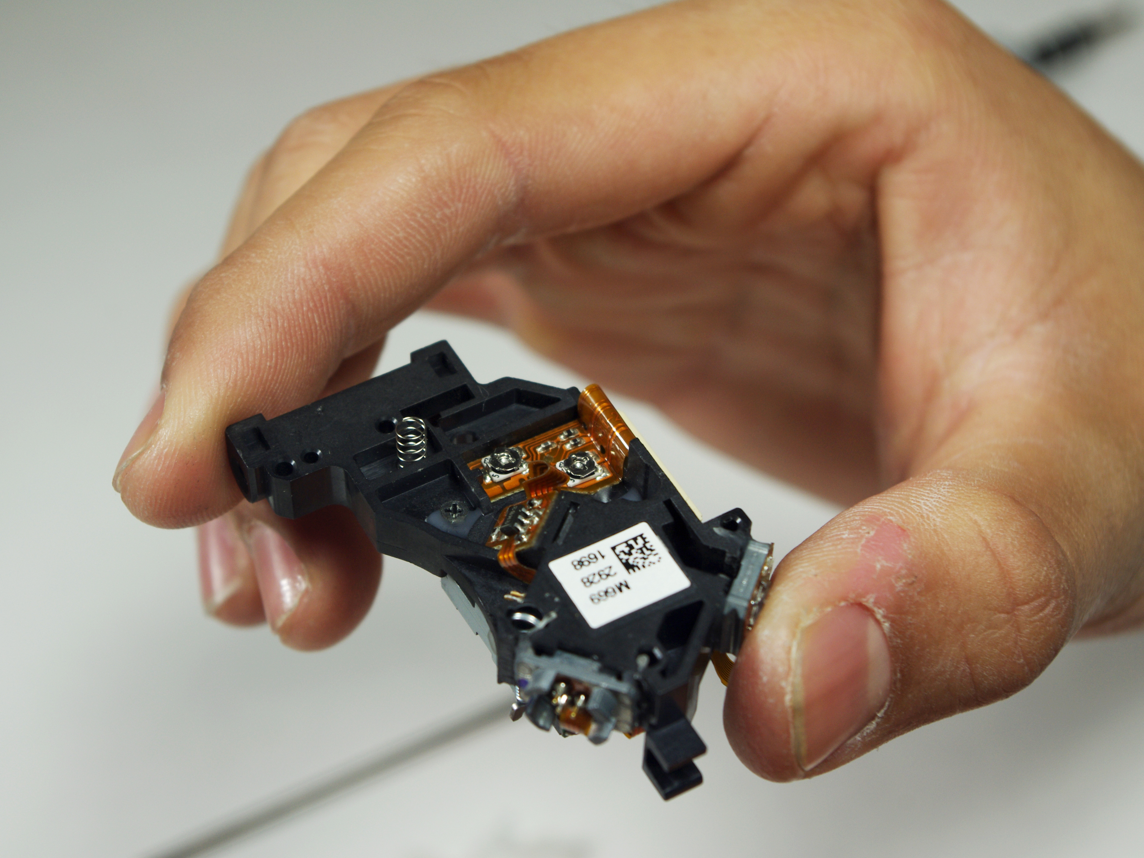 Coby DVD209 DVD Laser Reader Replacement iFixit Repair Guide