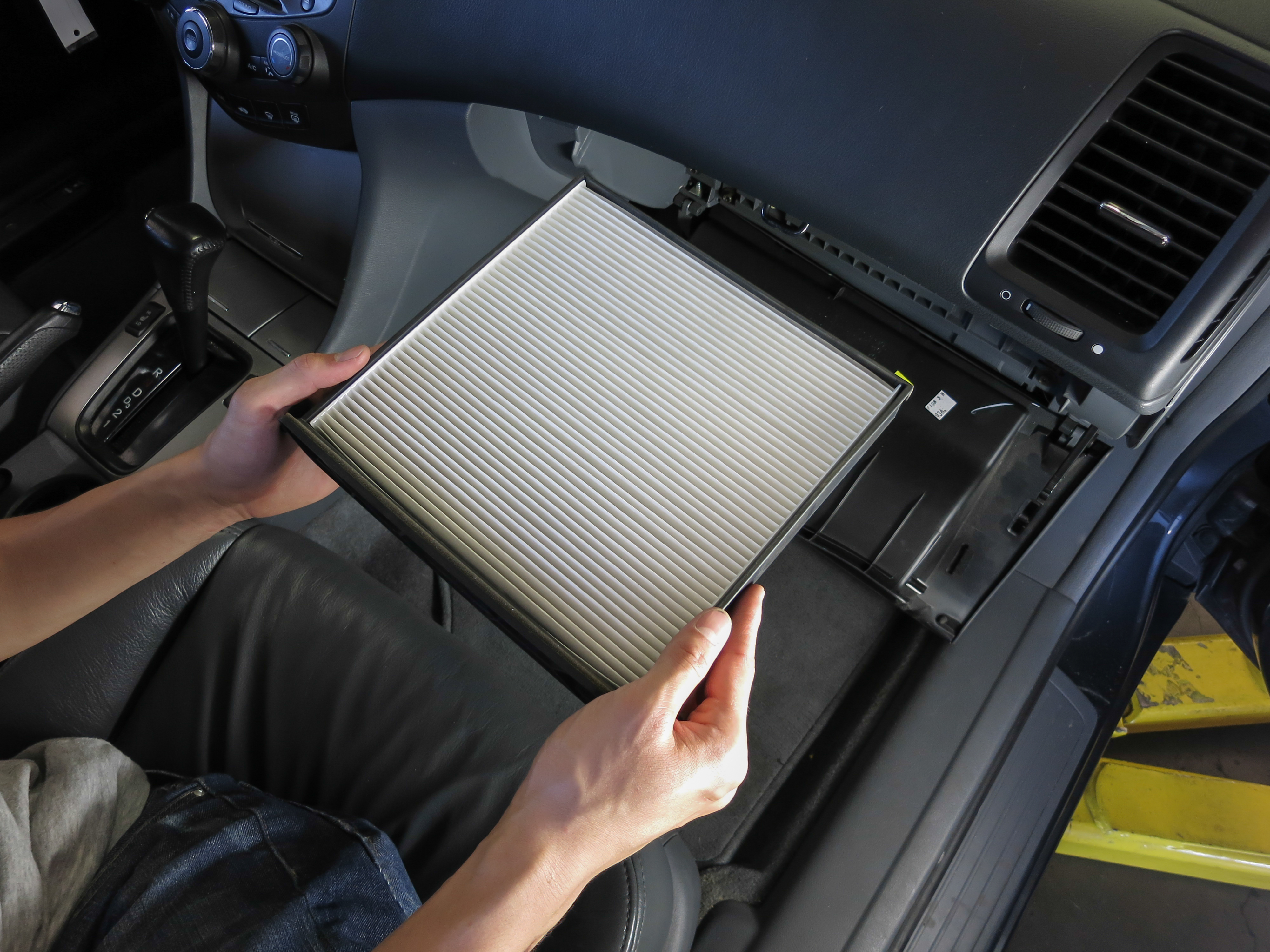 2005 Honda Accord Cabin Air Filter Replacement - iFixit ...