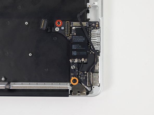 Image 1/1: One 3.53 mm T5 Torx screw