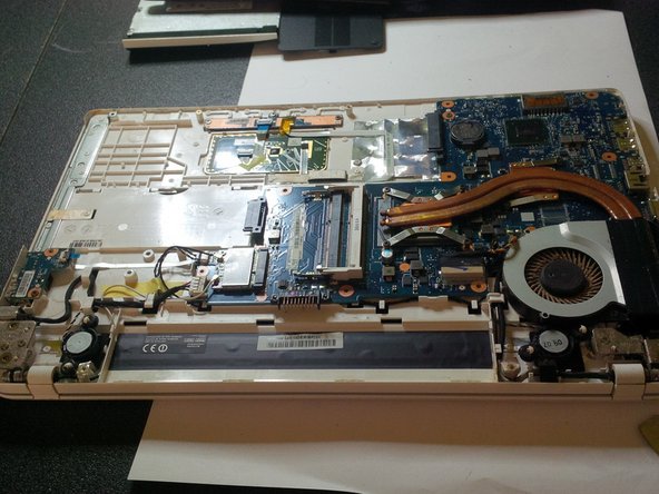 Disassembling Toshiba Satellite C55-A5285/C55-A1J2 - iFixit Repair Guide