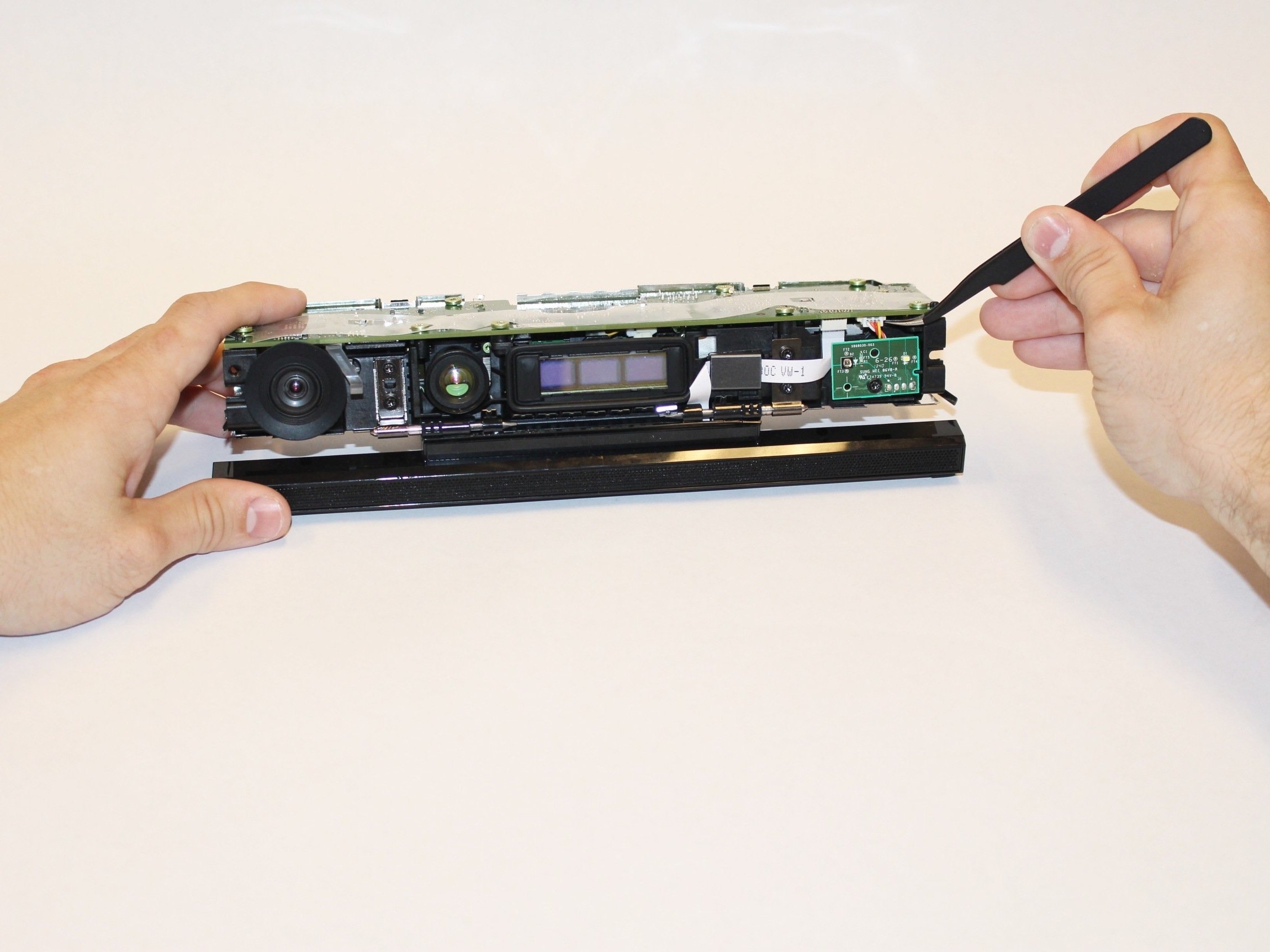 Xbox One Kinect LED Sensor Replacement iFixit Repair Guide
