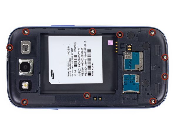 Image 1/1: Remove the ten 4.0 mm Phillips #0 screws securing the midframe to the front panel assembly.