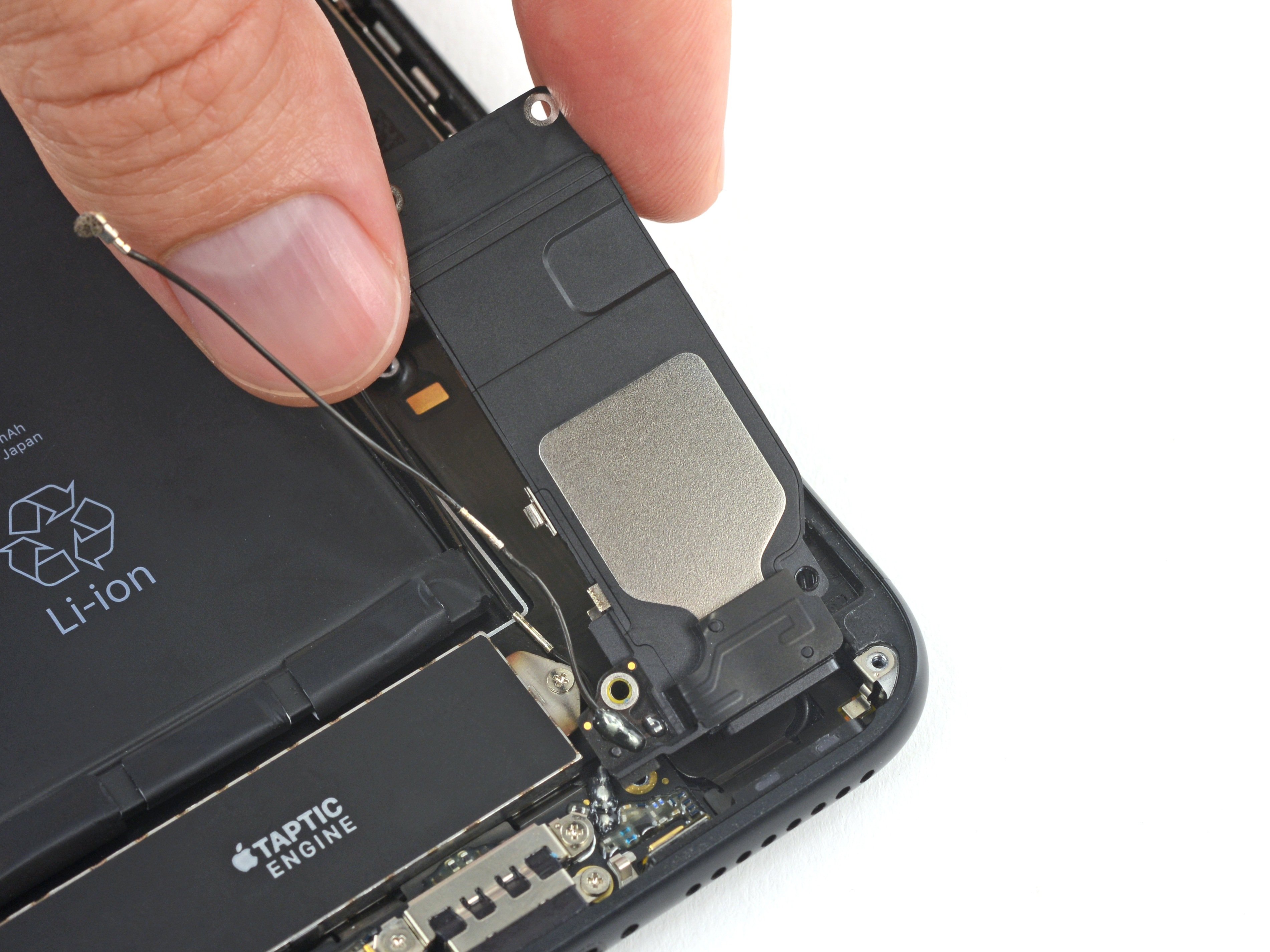 Iphone 7 Plusのスピーカーの交換 Ifixit リペアガイド