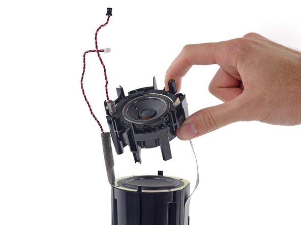 Image 2/3: Tweeter separated, and removed from its housing. Check out [http://en.wikipedia.org/wiki/Tweeter#Operation|that magnet|new_window=true].