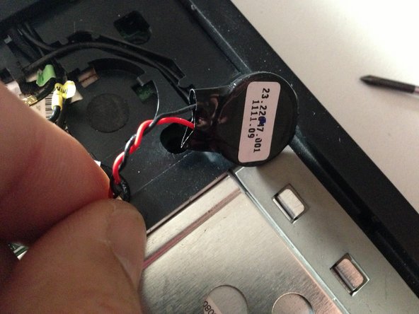 برداشتن سیم های باتری