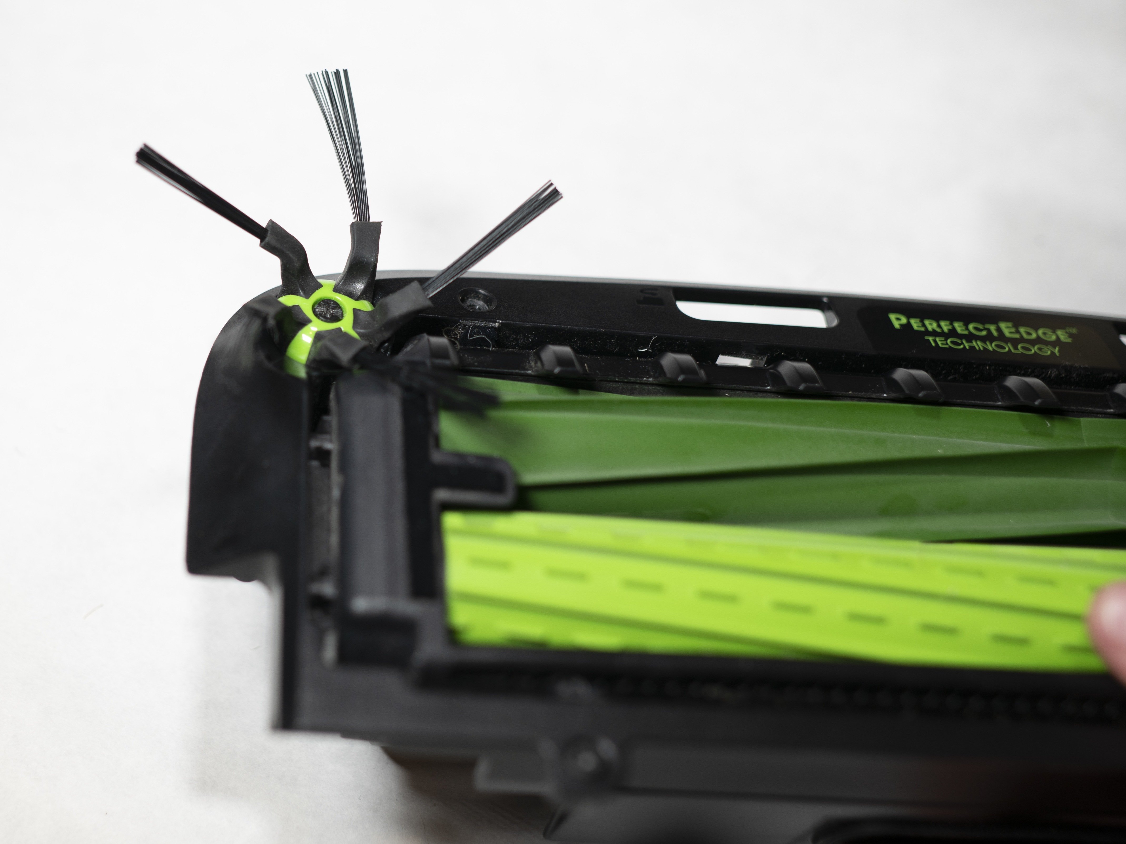 iRobot Roomba S9 Plus Corner Brush Replacement iFixit Repair Guide