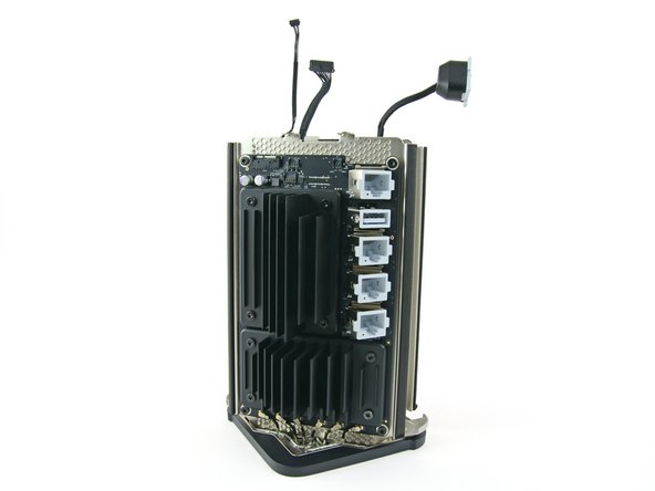 Image 1/3: Port side