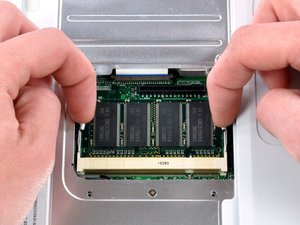 iBook G4 12" 1.33 GHz RAM Replacement