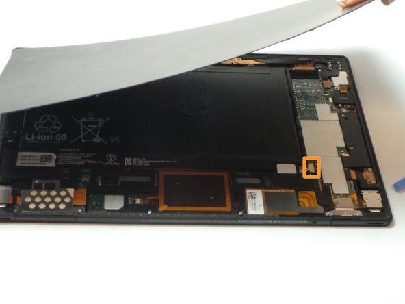 Image 1/1: Remove the cover