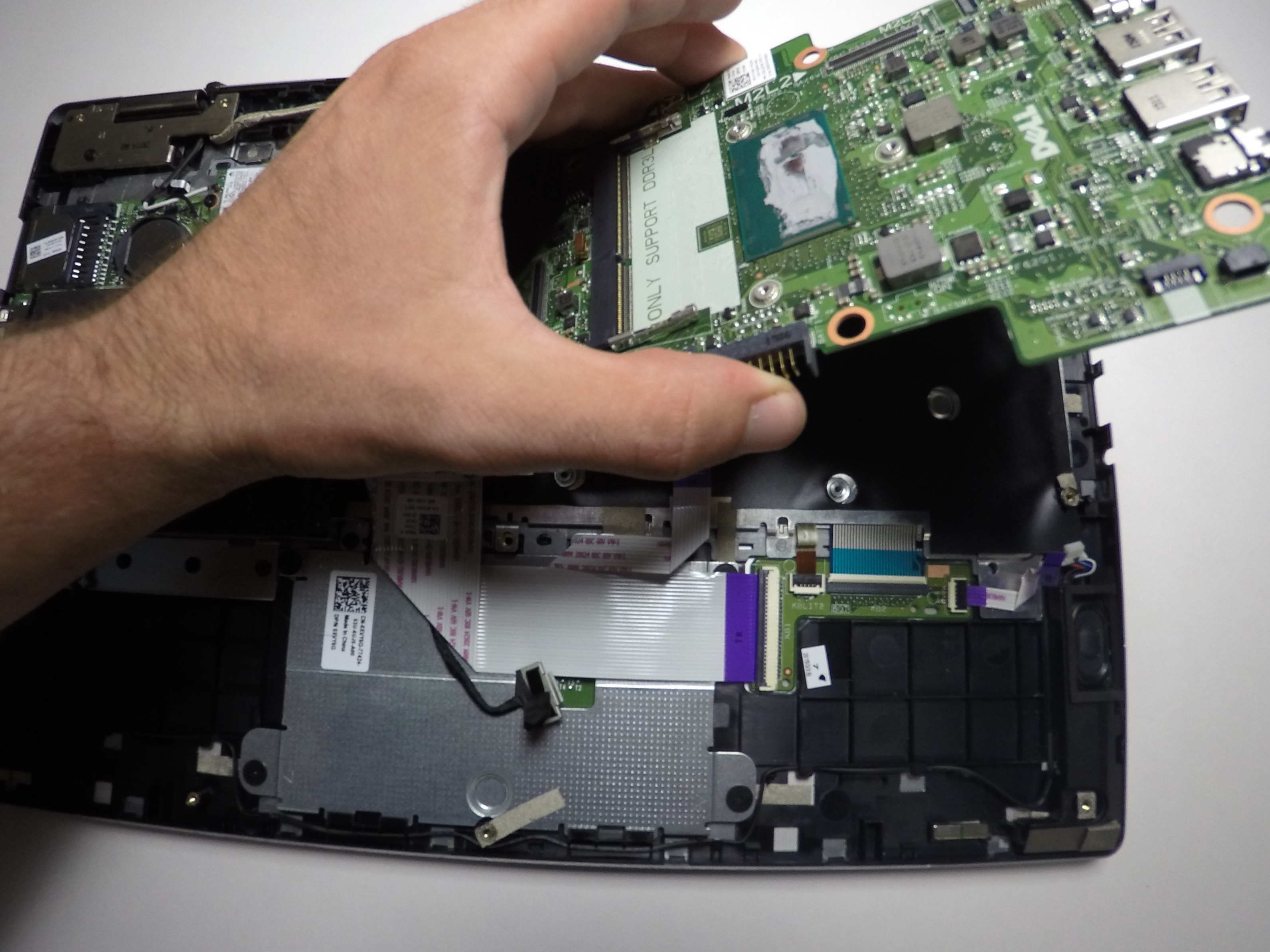 Dell Inspiron 137352 System Board Replacement iFixit Repair Guide