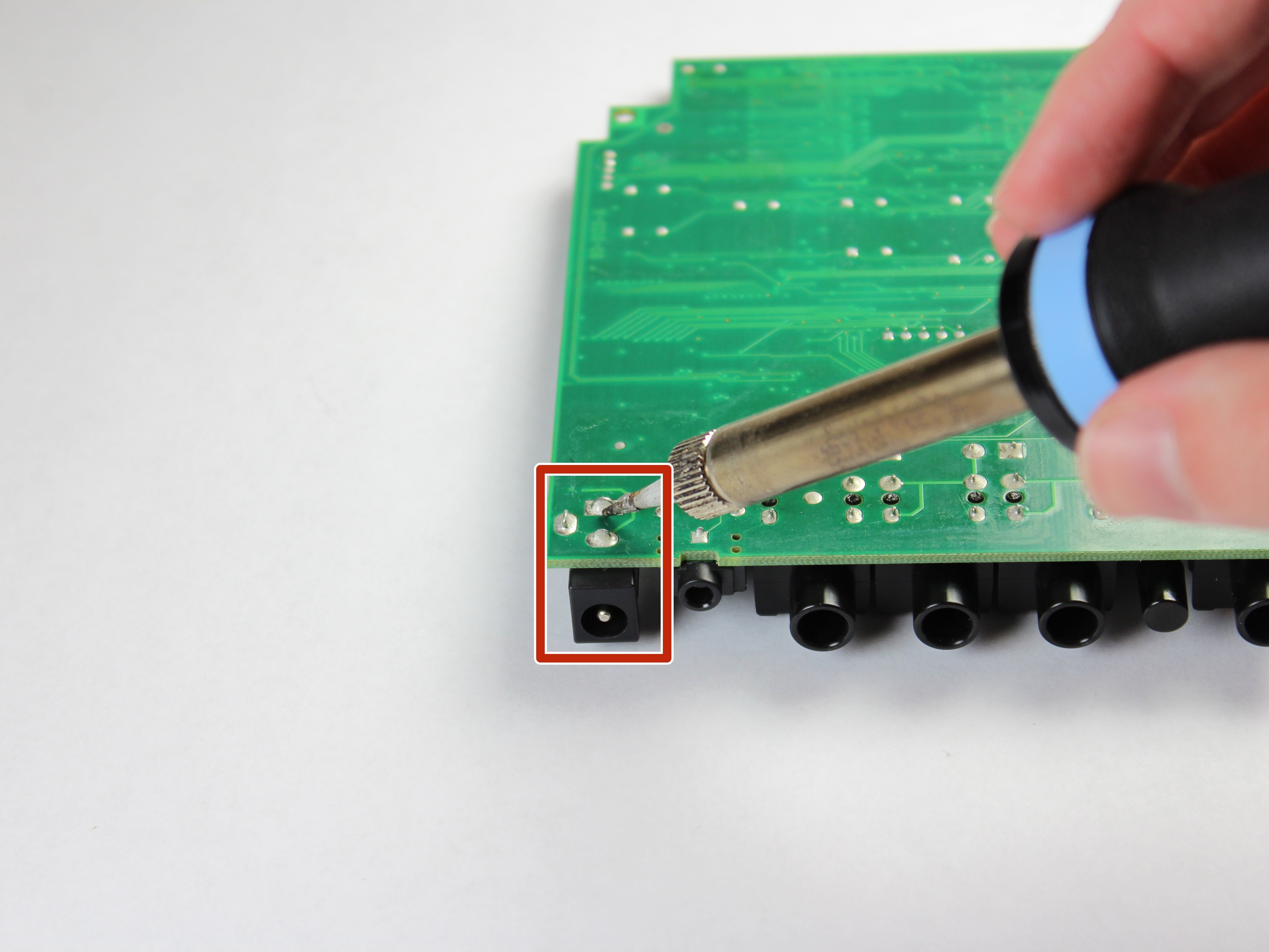 DigiTech RP70 DC Power Connector Replacement iFixit Repair Guide