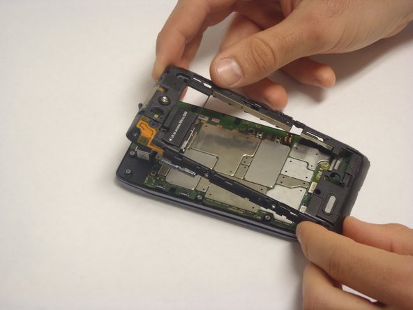 جدا کردن محفظه از مادربرد