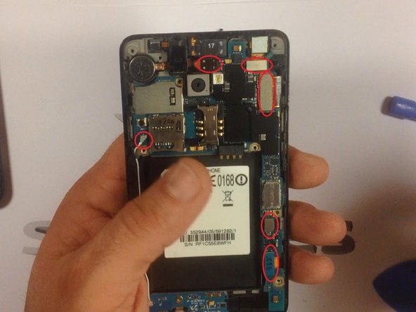 Remove the cables that are highlighted in red, before continuing to the screen.