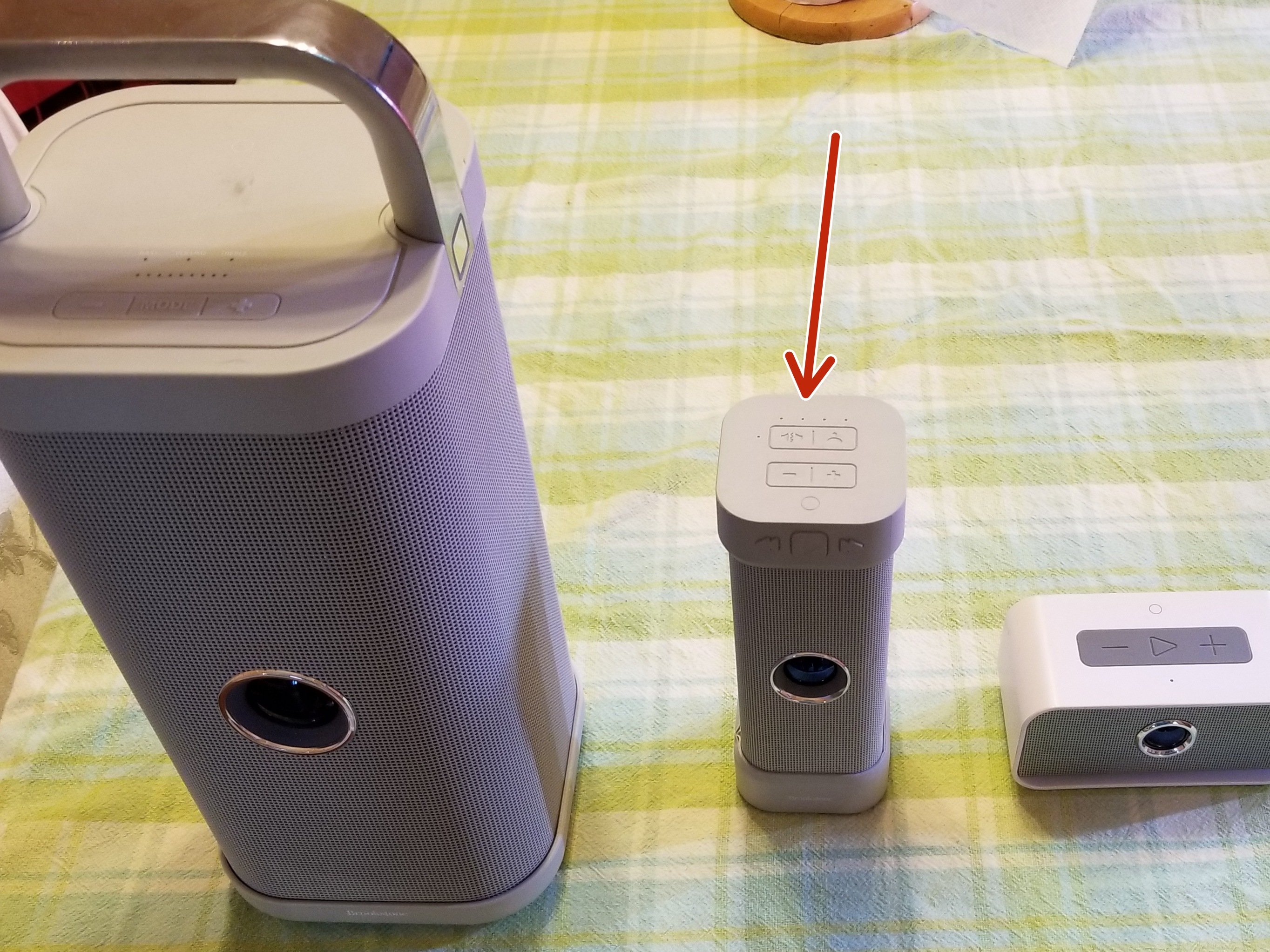 brookstone big blue party battery replacement