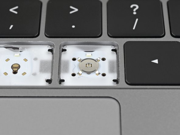 Topping it all off is the key cap. This has a handy label to tell users which key is broken.