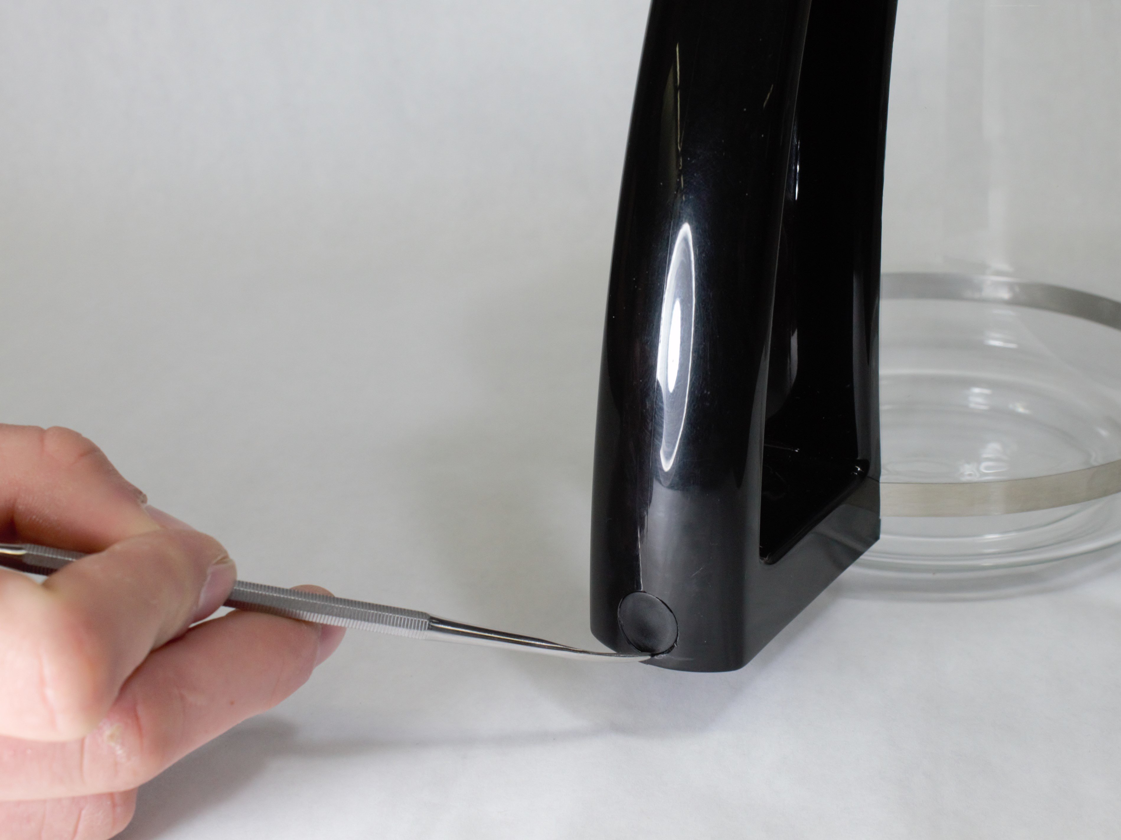 Cuisinart DCC1200 Coffee Carafe Handle Replacement iFixit Repair Guide