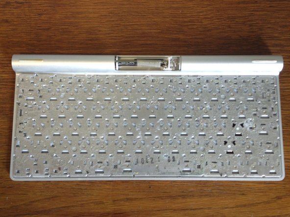 Repairing Apple Wireless Keyboard without destroying it. - iFixit ...