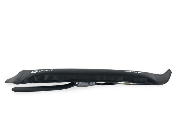 Image 1/3: Alas, as we pick up the display, we notice that the adhesive is much stronger than what we found in the 2015 model. We assume this change is for the purpose of added [https://support.apple.com/en-us/HT205000|water resistance|new_window=true].