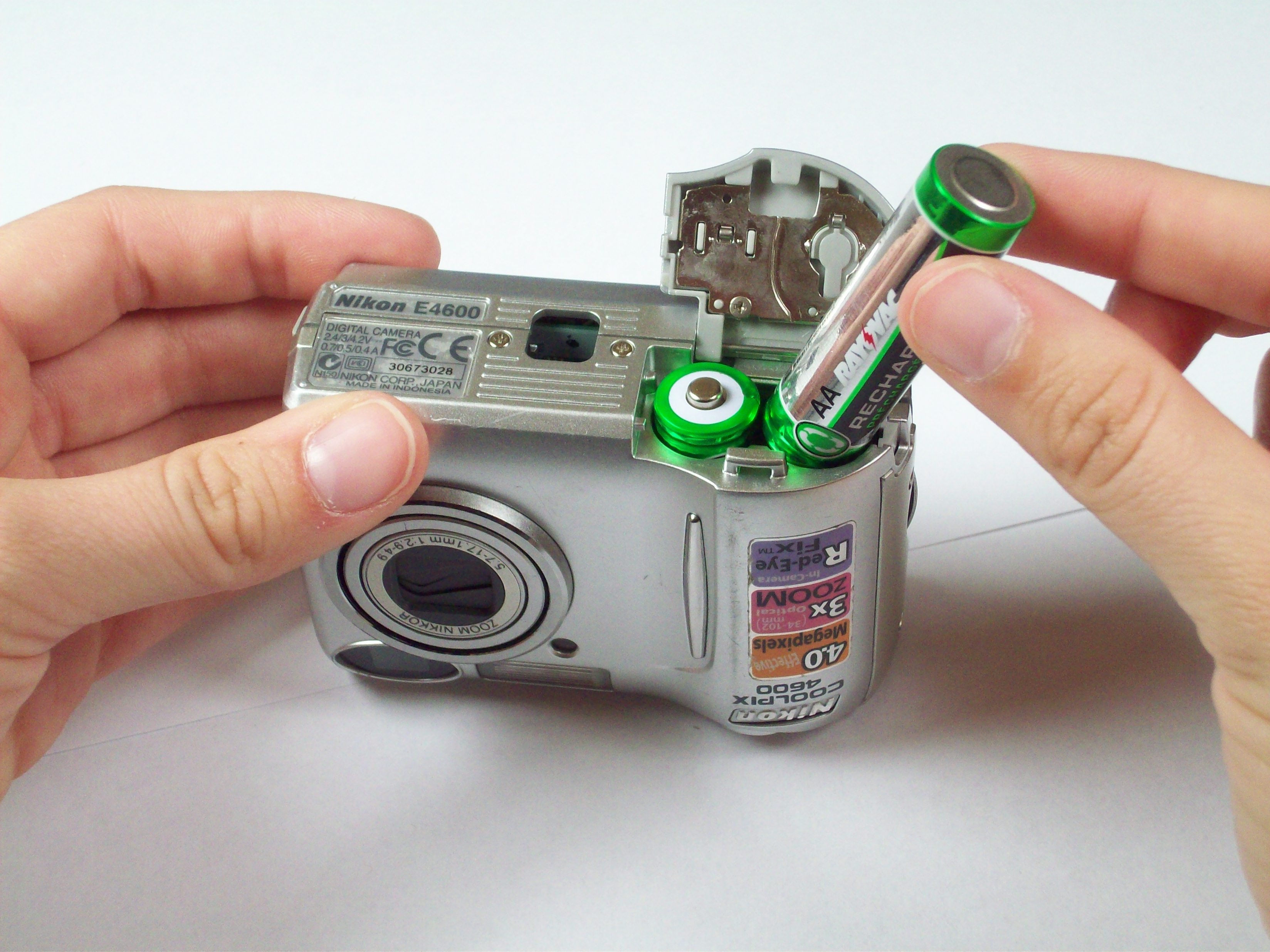 Batteries in Nikon Coolpix 4600 Replacement iFixit Repair Guide