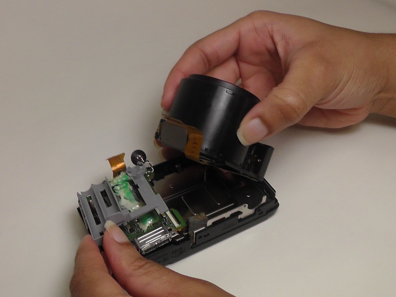 Sony Cybershot DSCH20 Lens Assembly Replacement iFixit Repair Guide