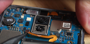 Here’s the Skinny on the LG G7 ThinQ Teardown