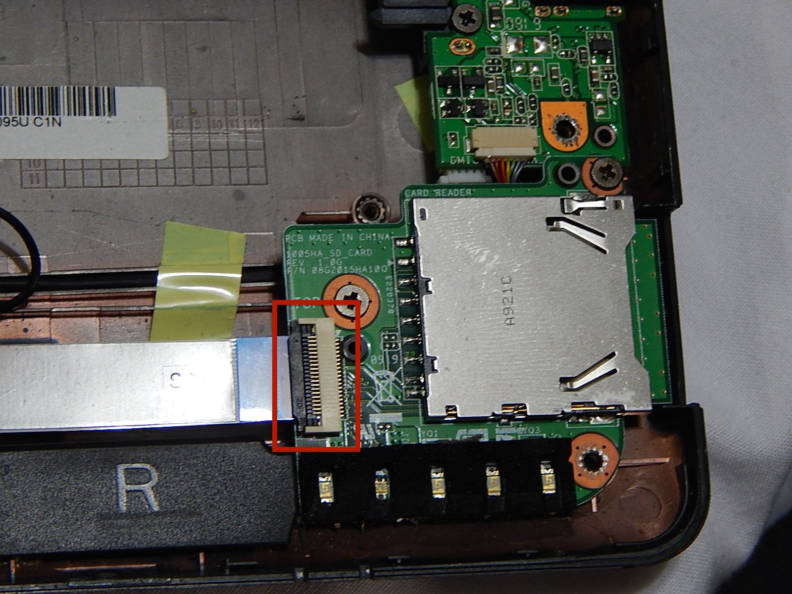 Asus Eee PC 1005HA SD Card Reader Replacement iFixit Repair Guide