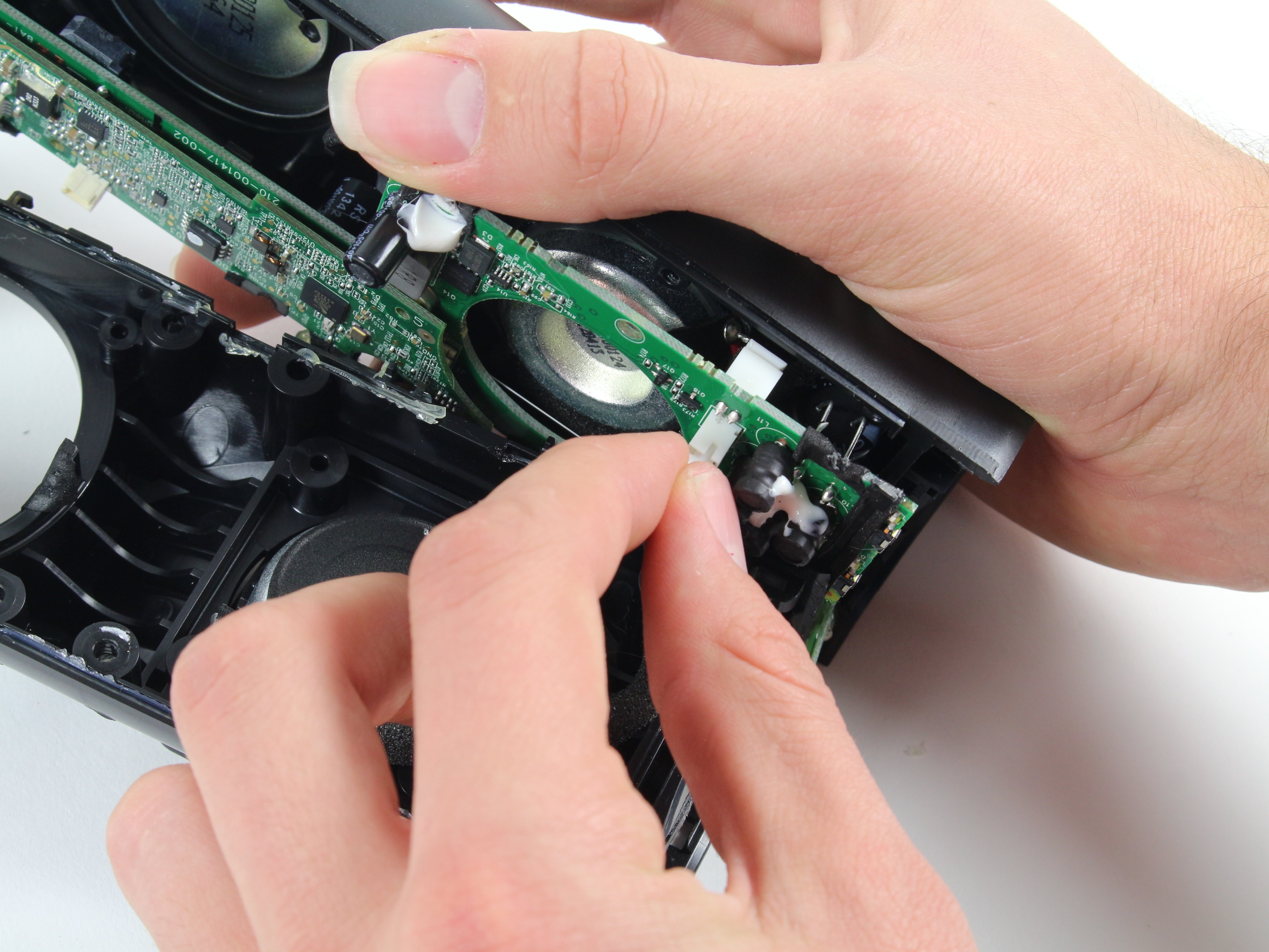 Logitech UE Boom Motherboard Replacement iFixit Repair Guide