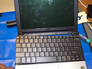 Dell Inspiron 6400 keyboard Replacement - iFixit