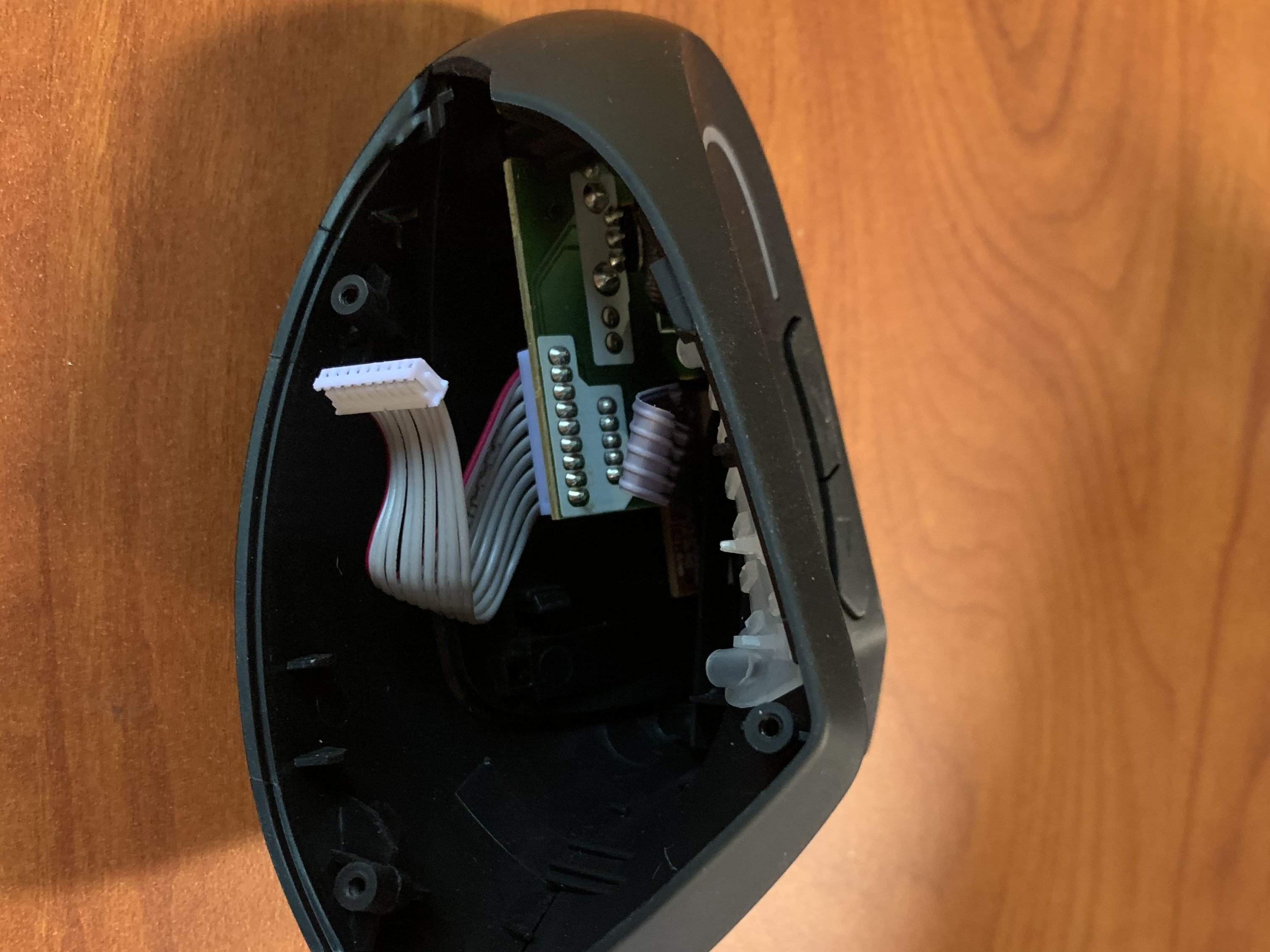 Anker Vertical Mouse Teardown and Cleaning iFixit