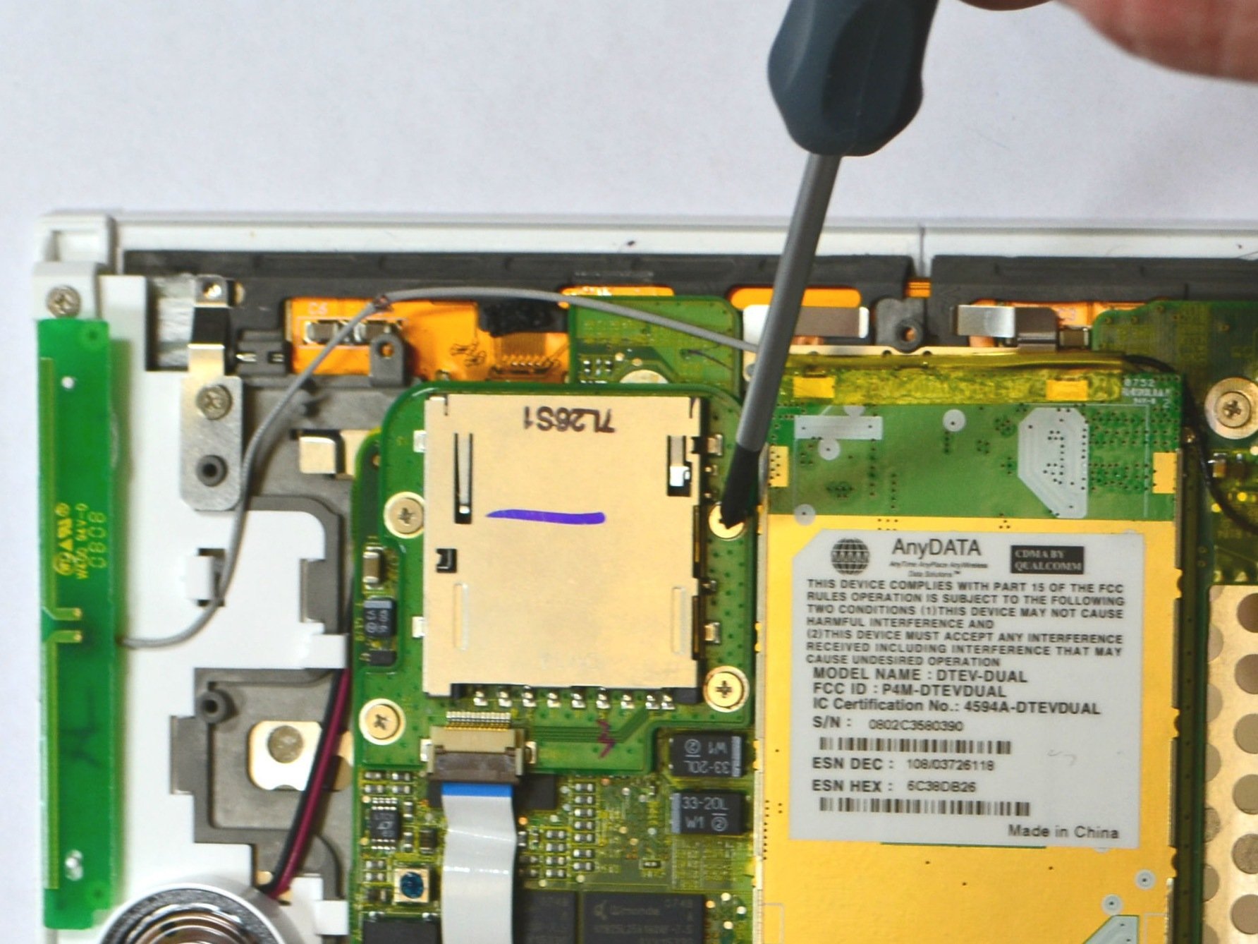 Kindle 1st Generation SD Card Reader Replacement iFixit Repair Guide