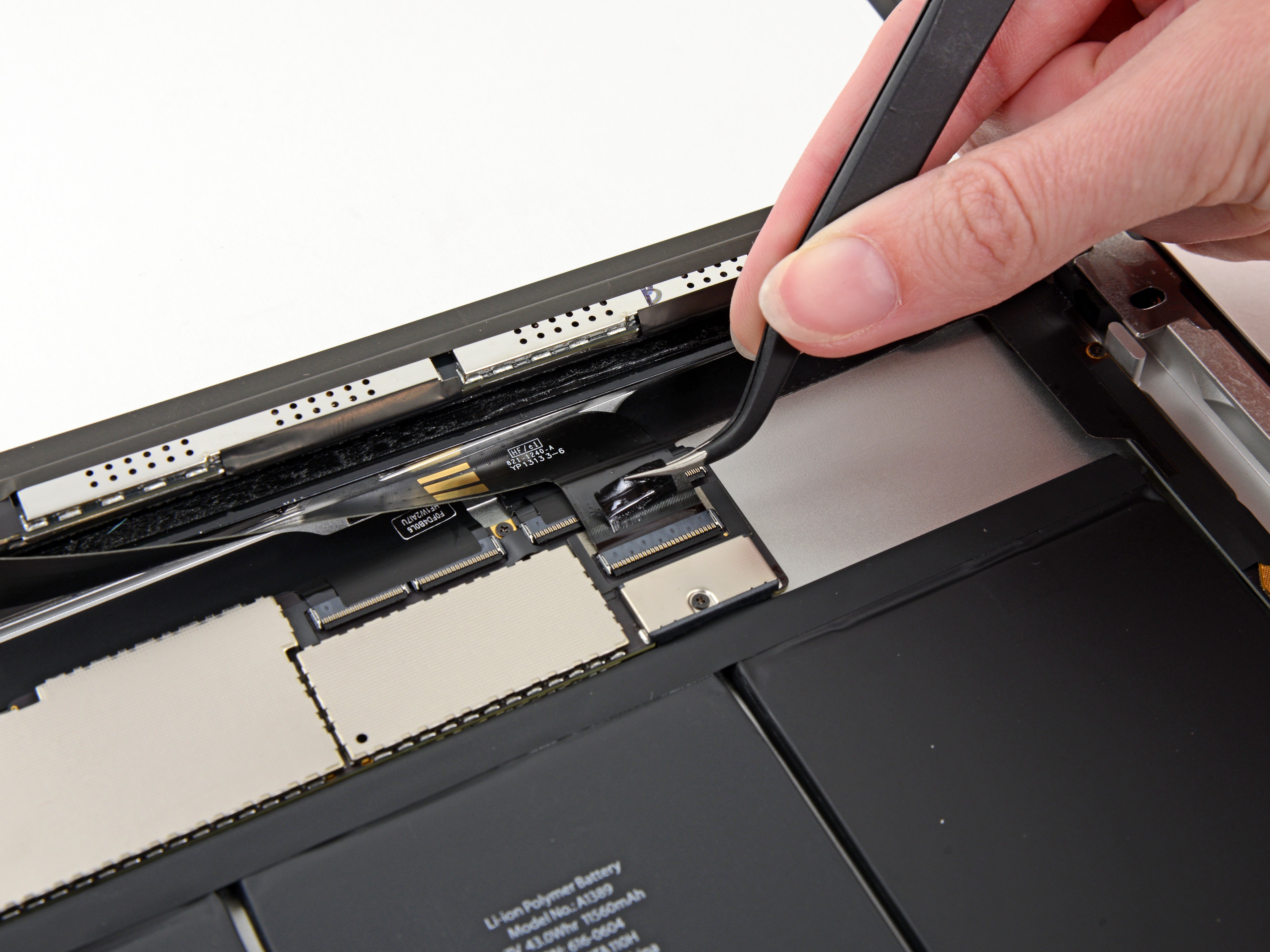 iPad 4 WiFi LCD Replacement iFixit Repair Guide