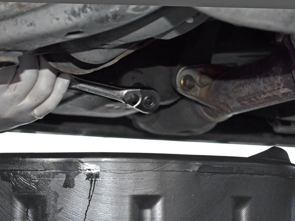 Honda Crv Oil Change >> 1995-2001 Honda CRV Oil Change - iFixit Honda Crv Oil Change >> 1995-2001 Honda CRV Oil Change - iFixit