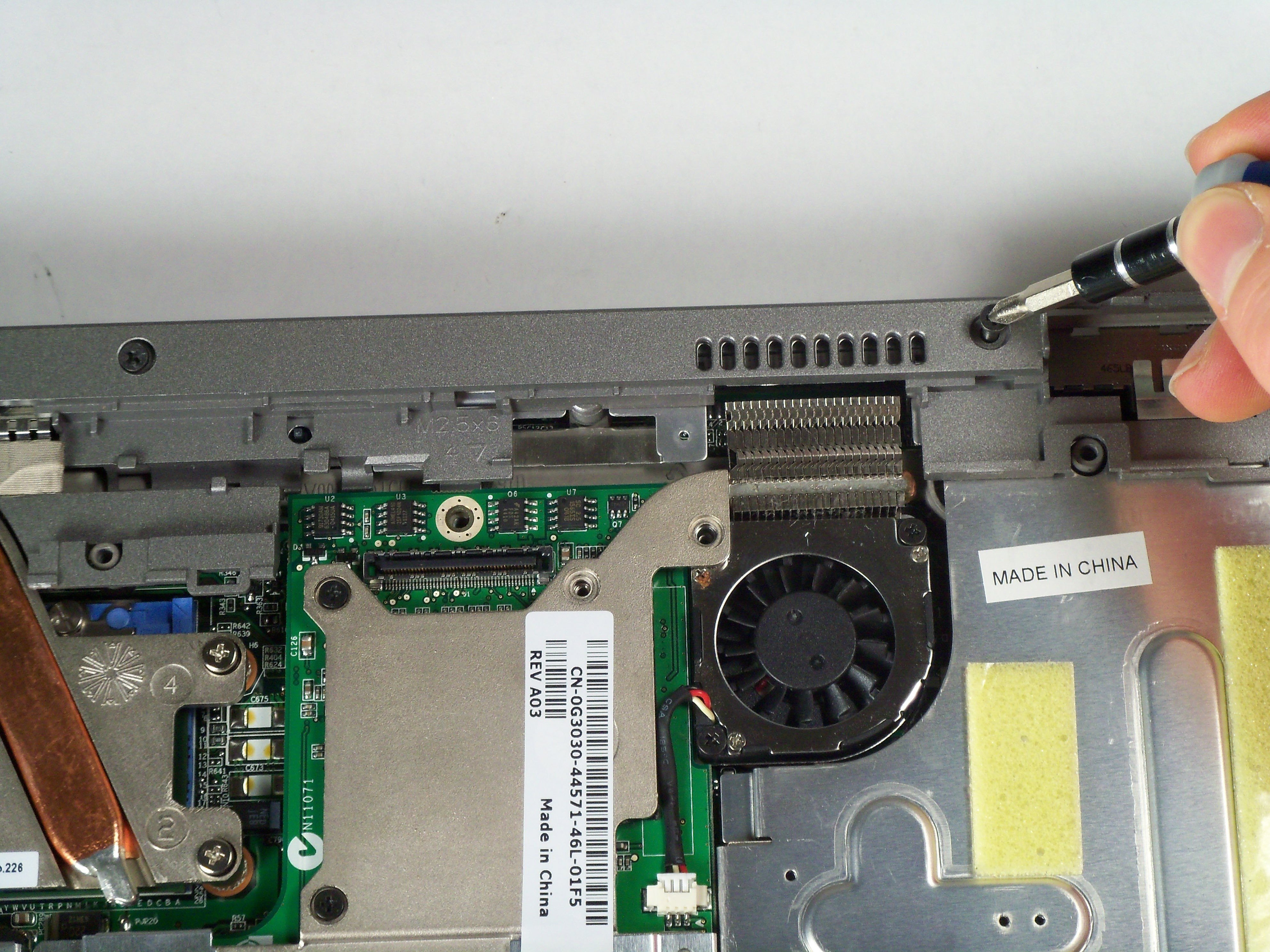 Dell Inspiron 8600 Lower Case Replacement iFixit Repair Guide